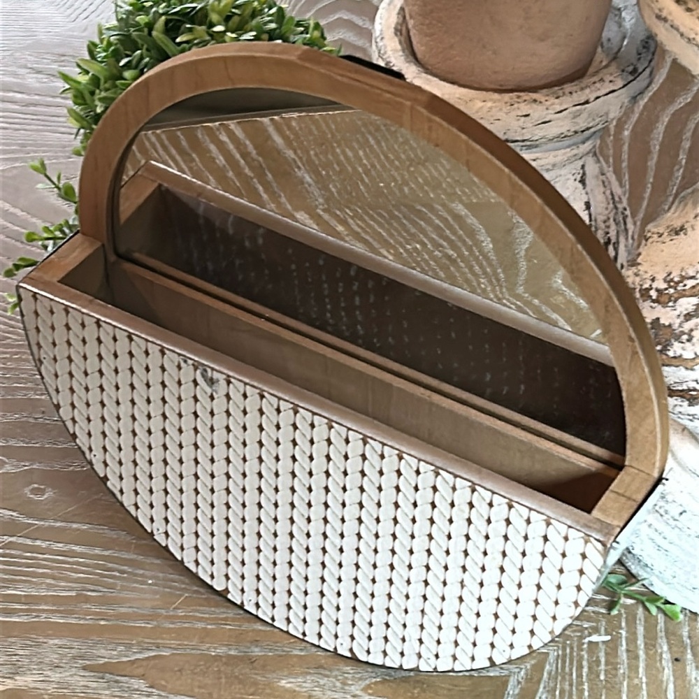 NEW! Cottage Chic Farmhouse Vintage Inspired Distressed Wood & Metal Wall Pocket